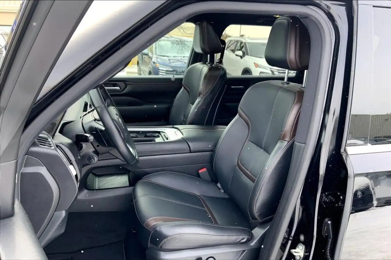 Nissan Armada снимка Nissan Armada
