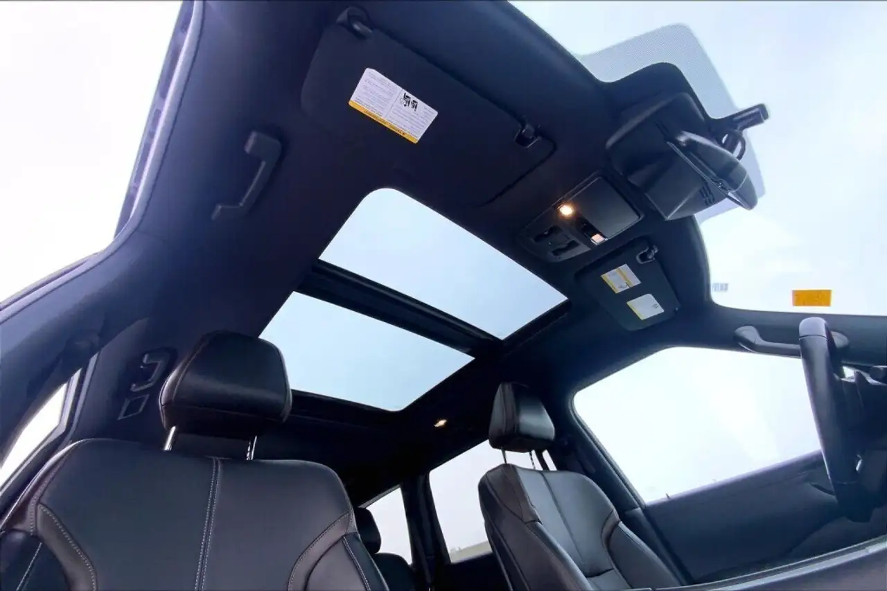 Nissan Armada снимка Nissan Armada