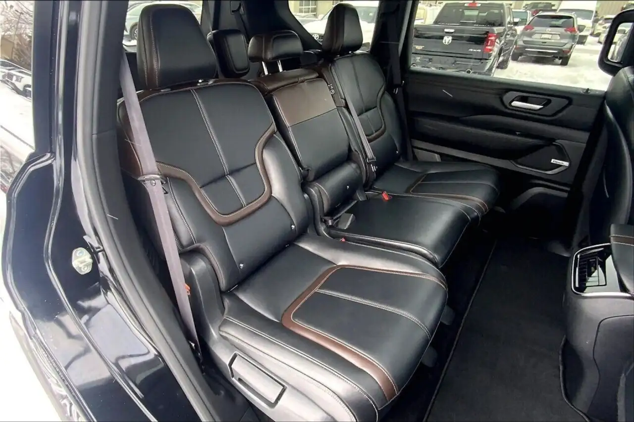 Nissan Armada снимка Nissan Armada
