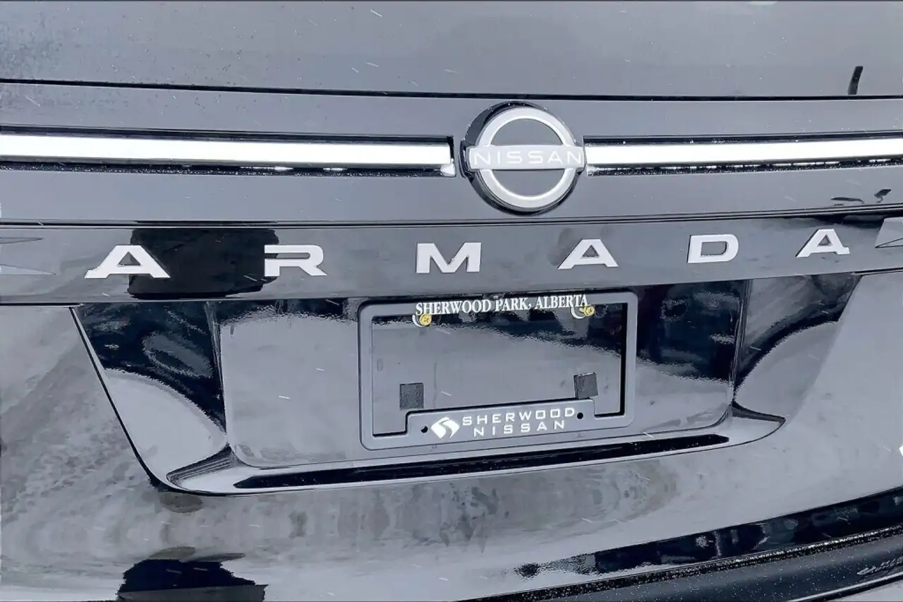 Nissan Armada снимка Nissan Armada