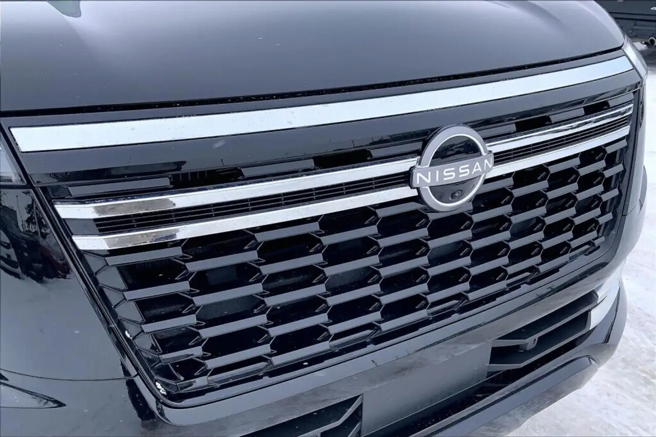 Nissan Armada снимка Nissan Armada