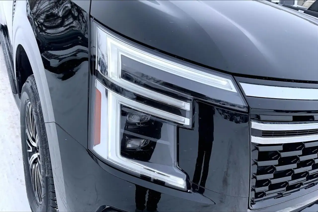 Nissan Armada снимка Nissan Armada
