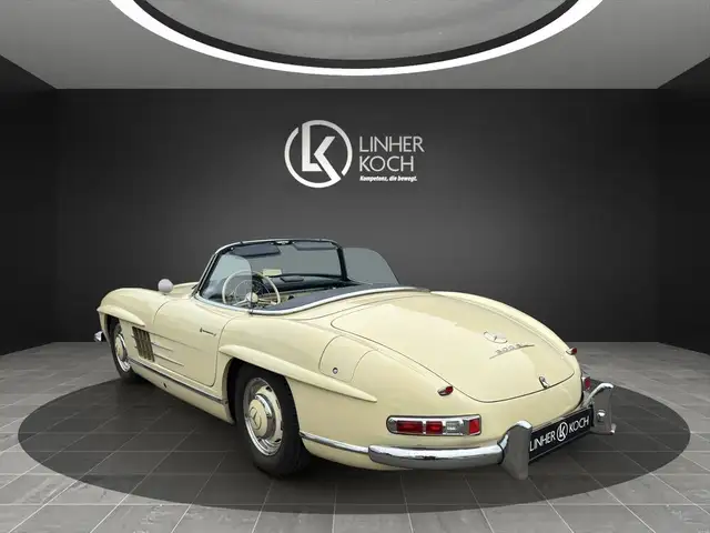Mercedes-Benz SL 300 Roadster ''unrestaurierter TOP ZUSTAND'' Ansicht 3