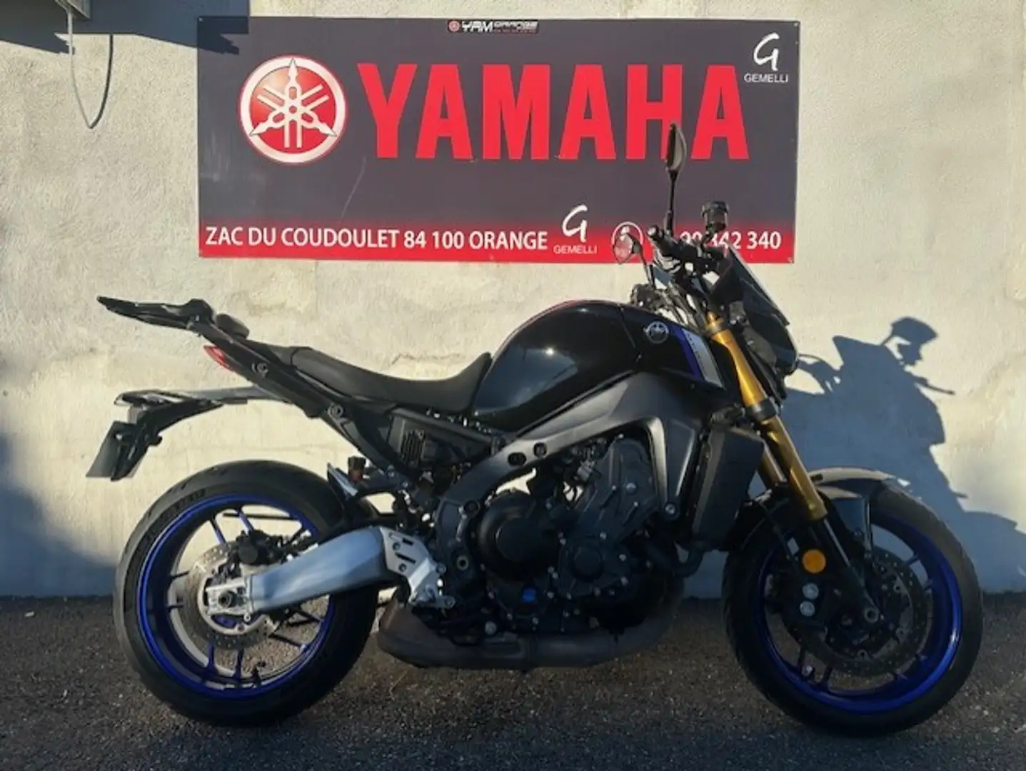 Yamaha MT-09 Noir - 1