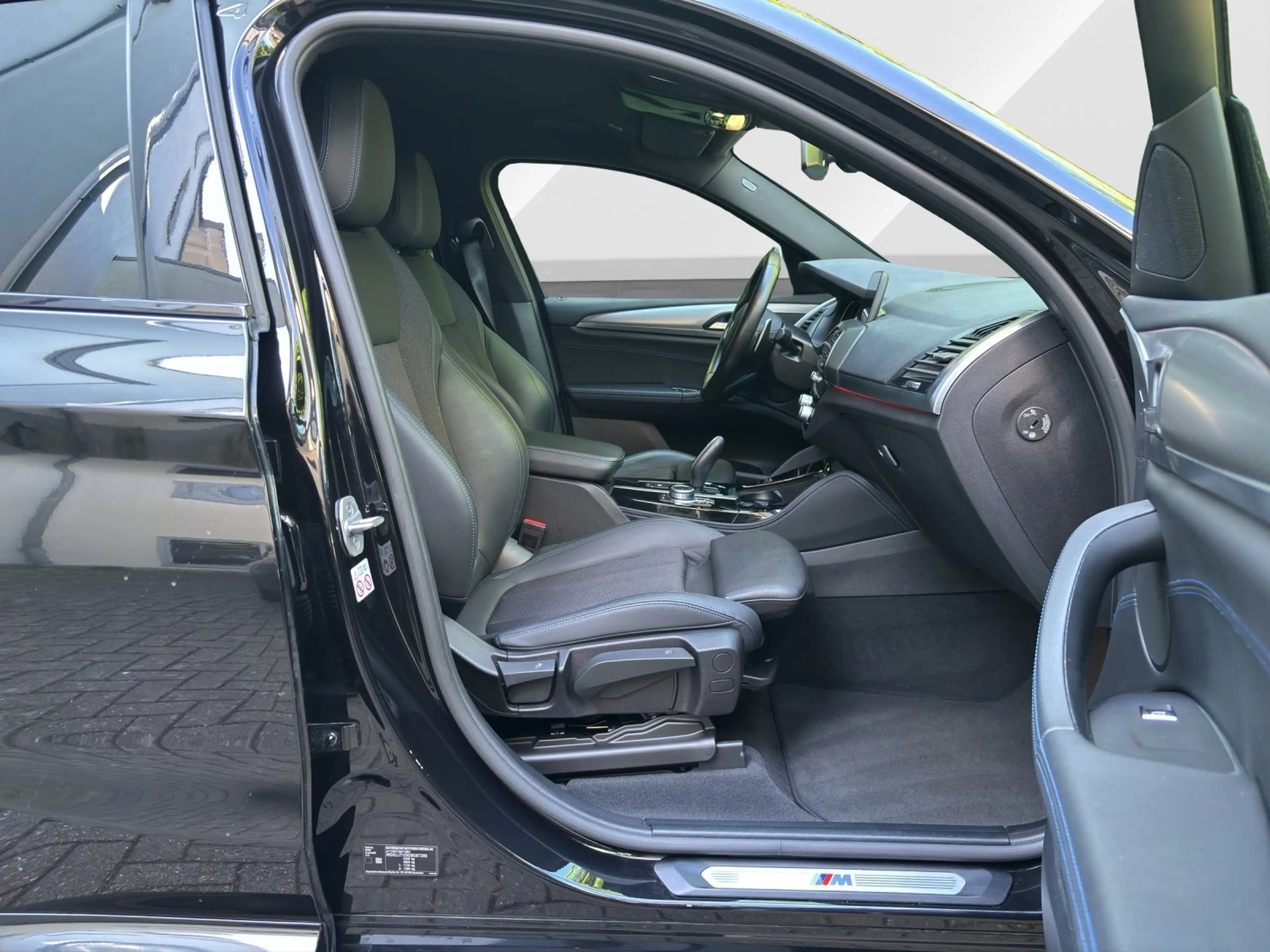 BMW X4 xDrive20i M Sport | AHK | HiFi | LED | Navi | Sitz — photo 11