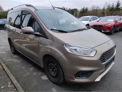 Annonce voiture d'occasion Ford Courier - CARADIZE