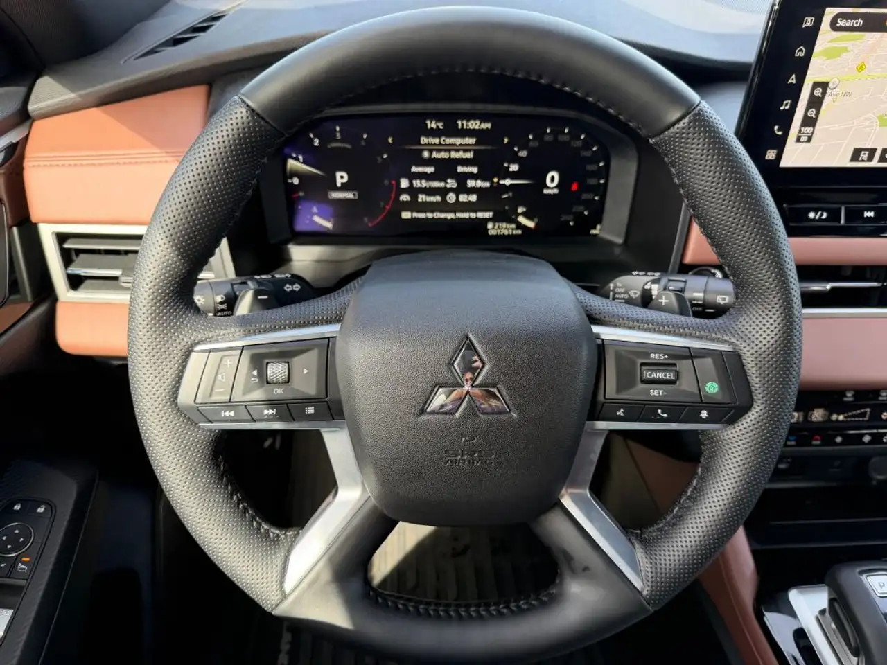 Mitsubishi Outlander снимка Mitsubishi Outlander