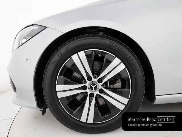Mercedes-Benz C-Class view 7