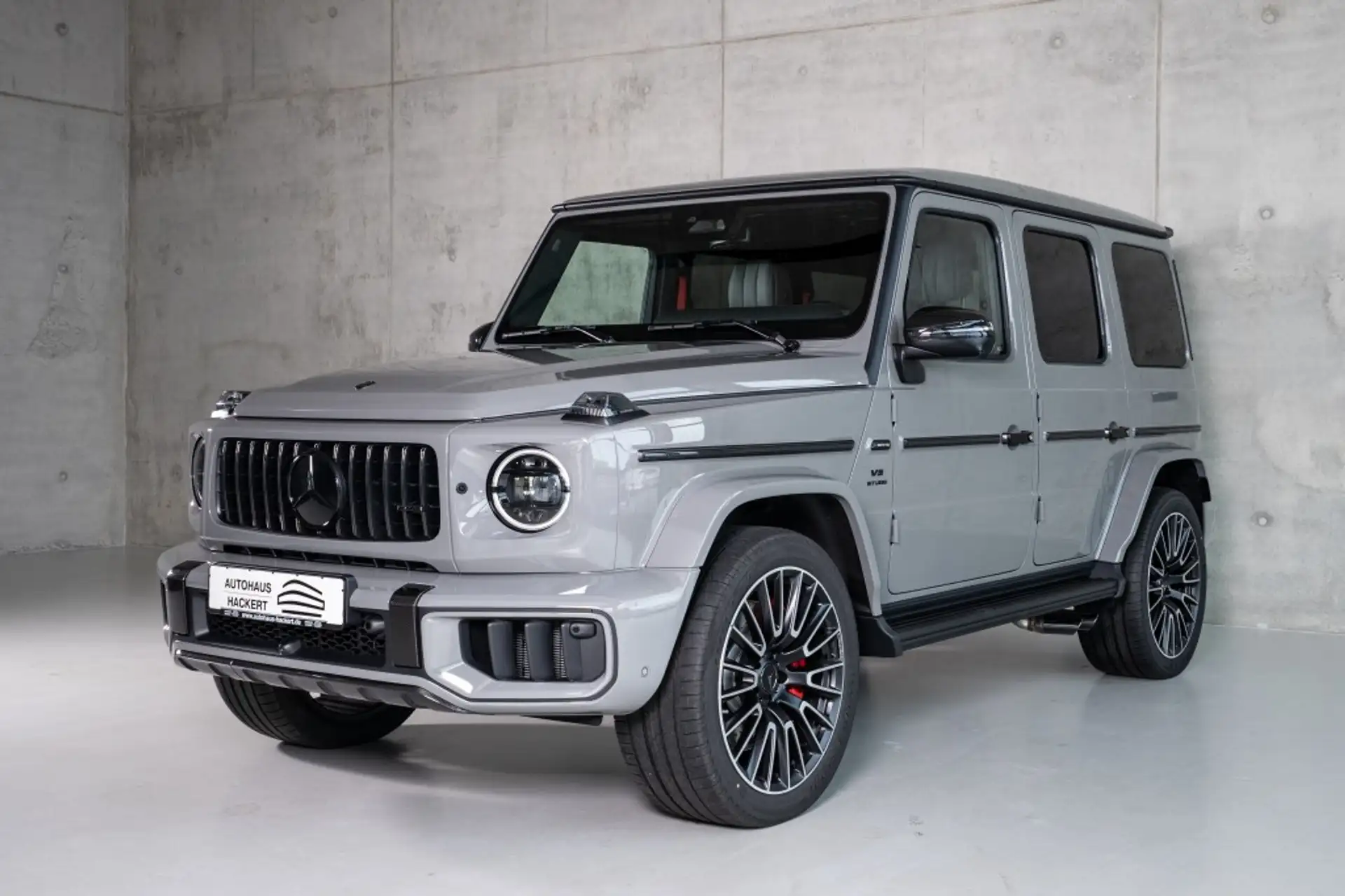 벤츠 G-Class G 63 AMG 2026 회색 사진 4
