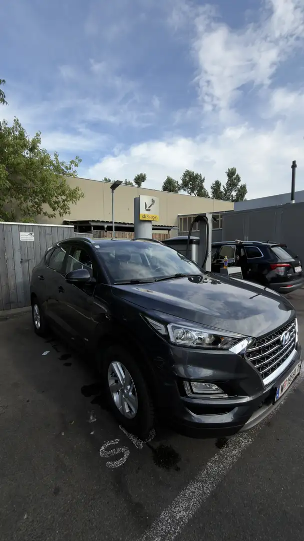 Hyundai TUCSON 1,6 CRDI 2WD Smart Line - 2