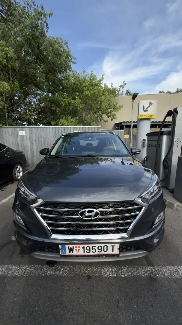 Hyundai TUCSON 1,6 CRDI 2WD Smart Line - 1