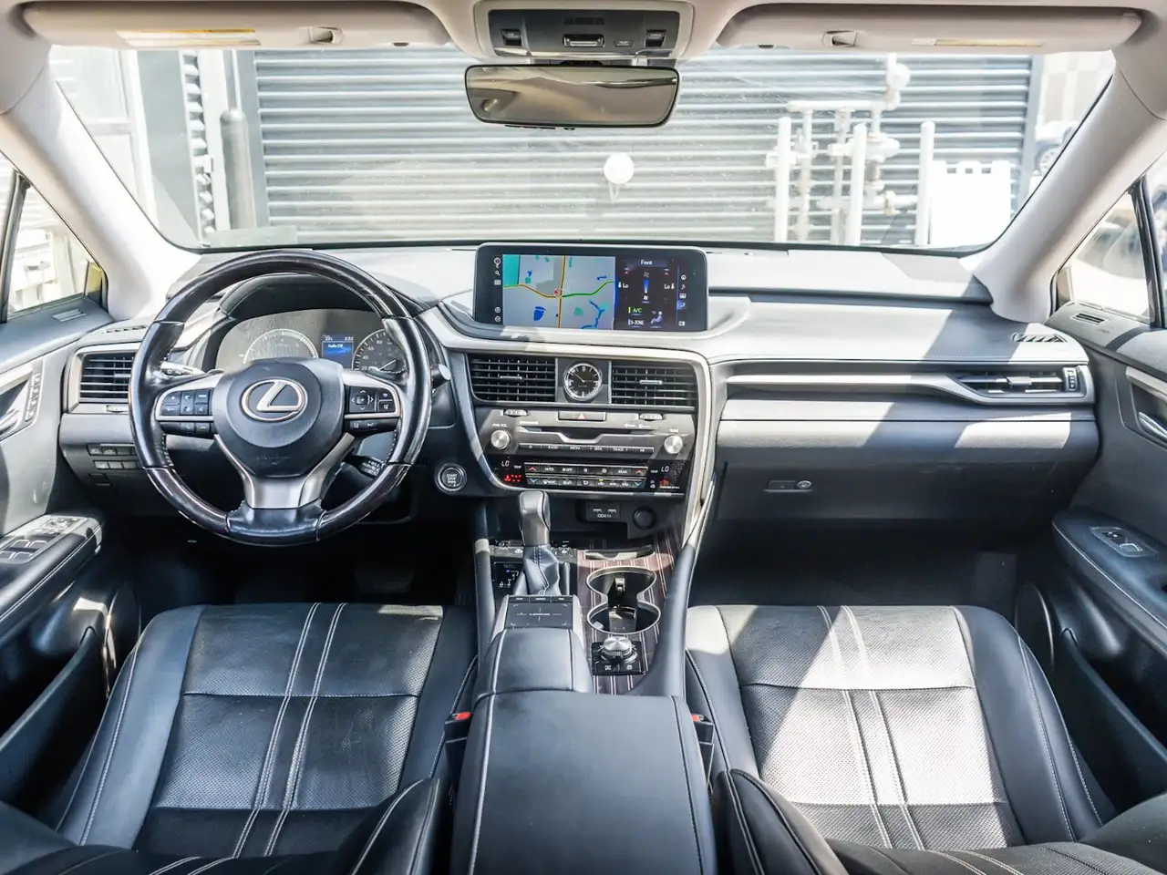 Lexus RX photo Lexus RX