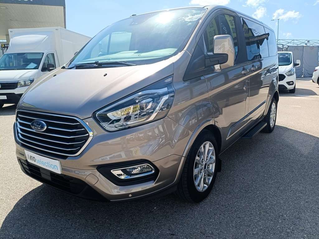 Ford Tourneo Custom