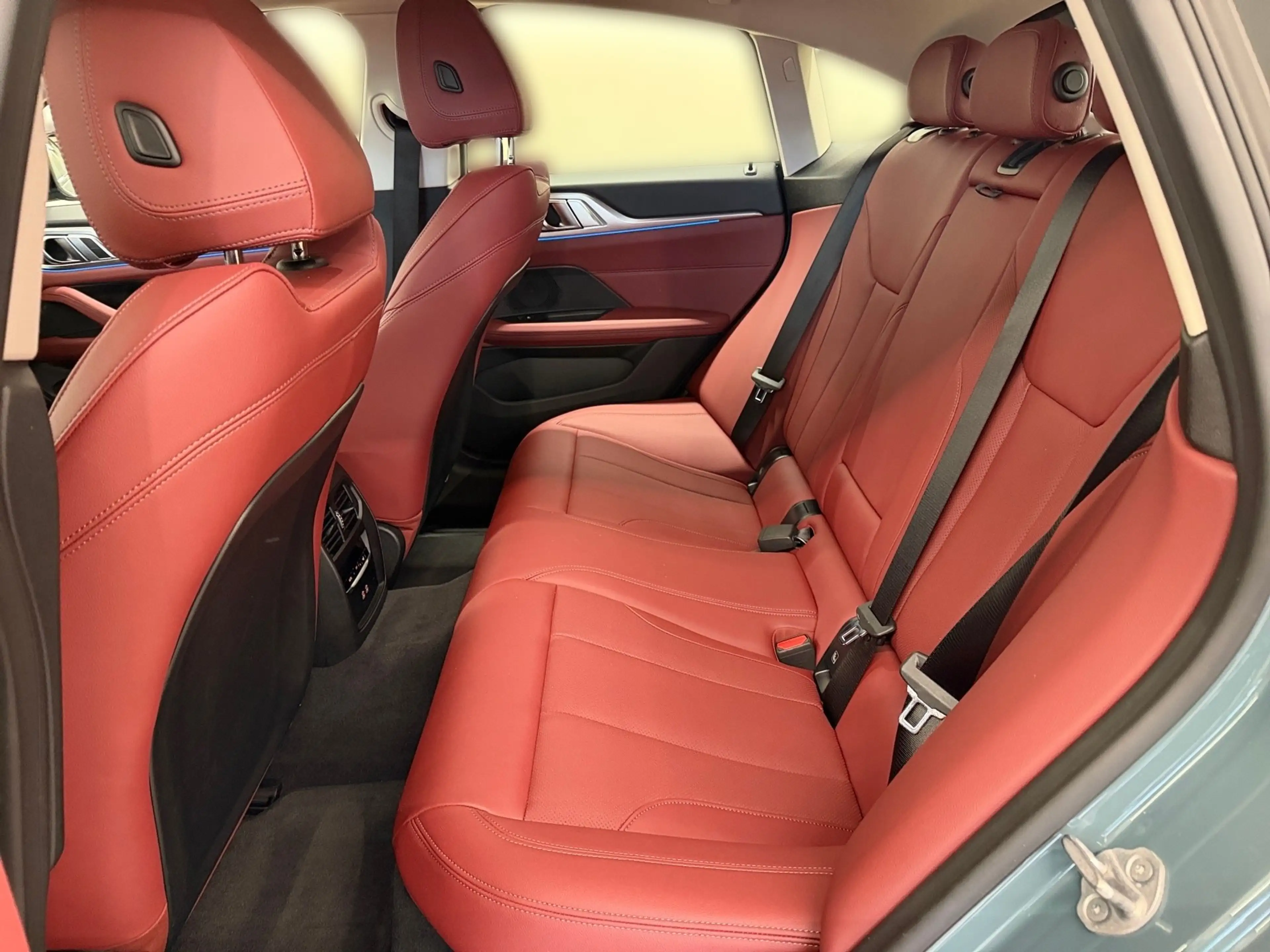 BMW i4 Gran Coupe eDrive40 — photo 7