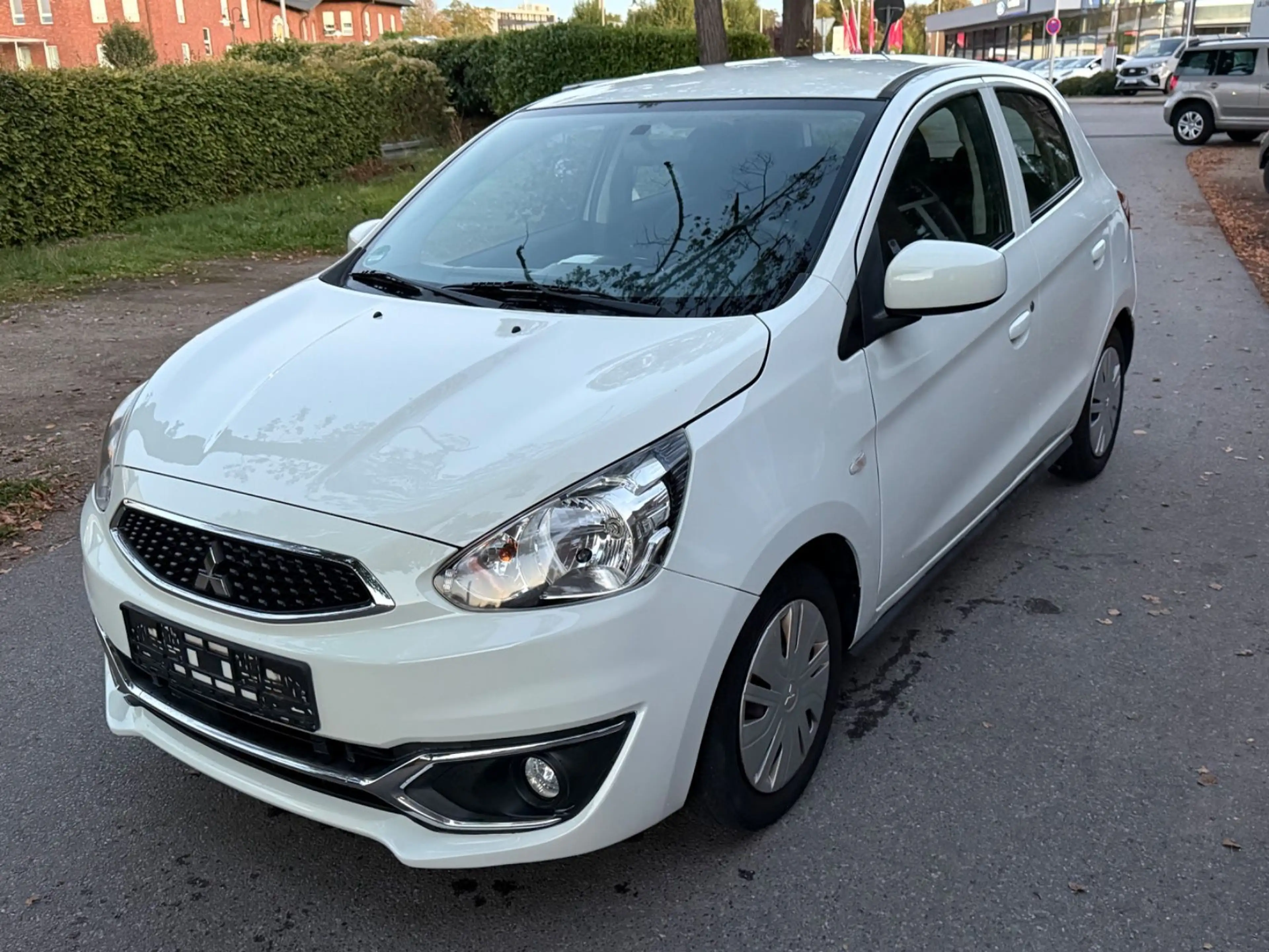 Mitsubishi Space Star /Euro6/Klima/25000Km