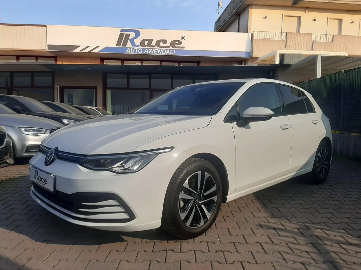Volkswagen Golf 1.0 TSI UNITED VARI COLORI E ALLESTIMENTI Grigio - 1
