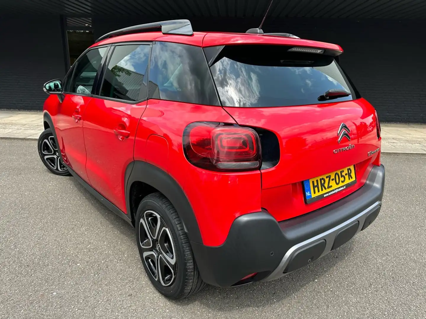 Citroen C3 Aircross 1.2 PureTech Feel // Nieuwe distributie & grote be Rood - 2