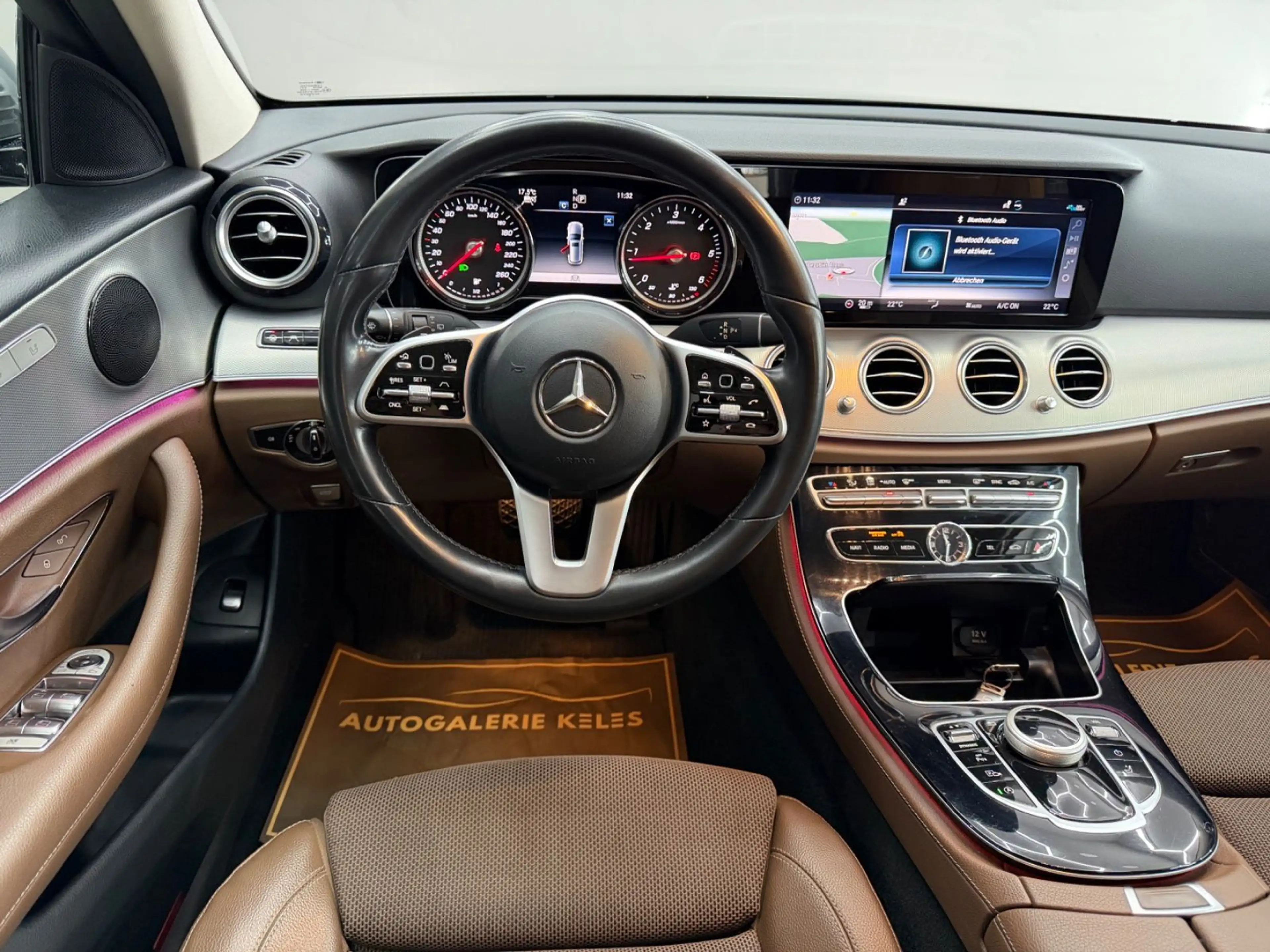 Mercedes-Benz E 300 T-Modell MULTIB*ACC*SPUR*TOTW*RFK — photo 10