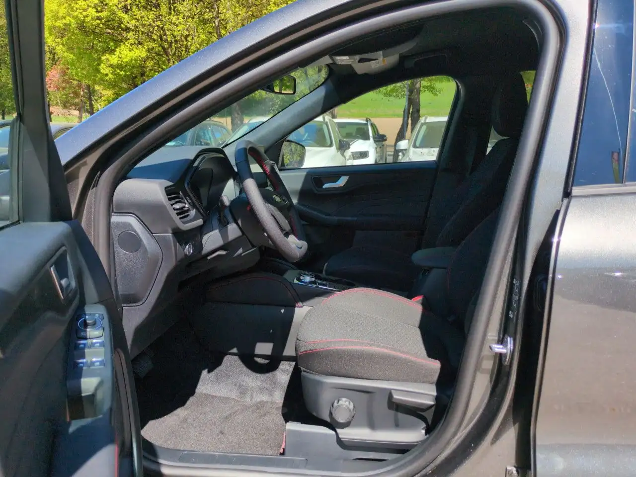 Ford Kuga 1.5 EcoBoost ST-Line Automatik Bluetooth Navi 6