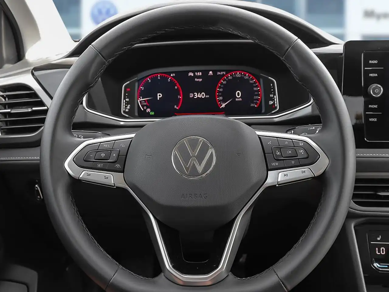 Volkswagen Taos снимка Volkswagen Taos
