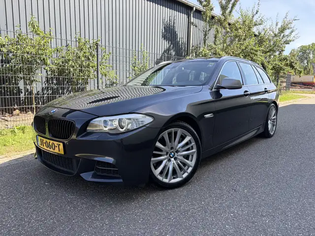 BMW M550 5-serie Touring M550xd High Executive / AUTOMAAT /