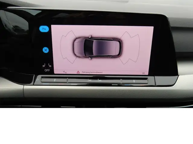 Volkswagen Golf view 6