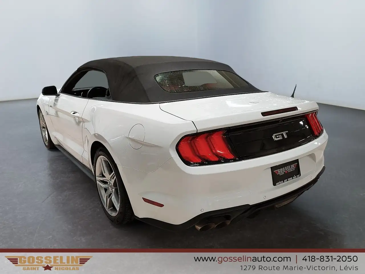 Ford Mustang снимка Ford Mustang