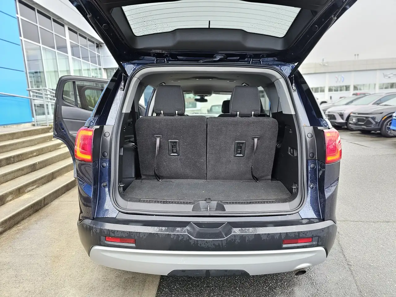 GMC Acadia снимка GMC Acadia