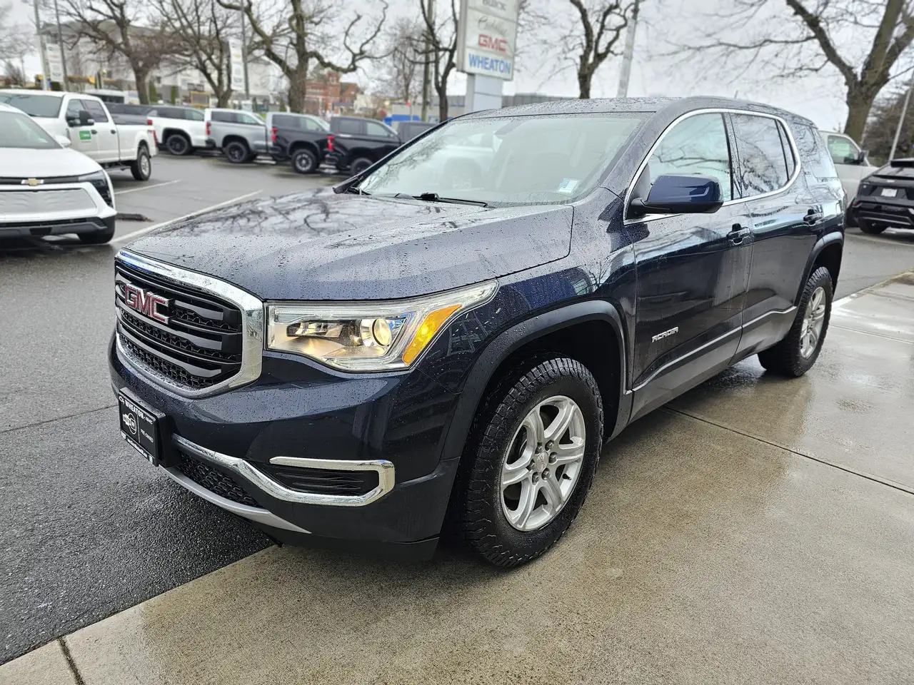 GMC Acadia снимка GMC Acadia