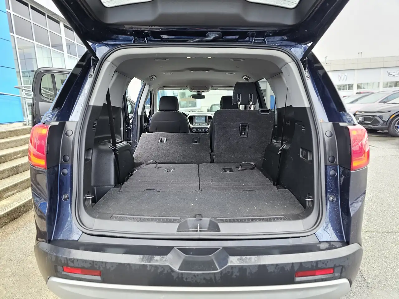 GMC Acadia снимка GMC Acadia