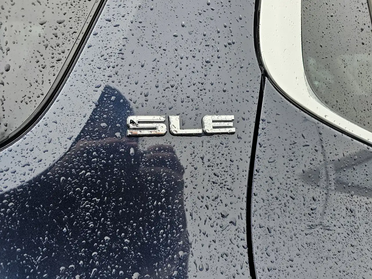 GMC Acadia снимка GMC Acadia