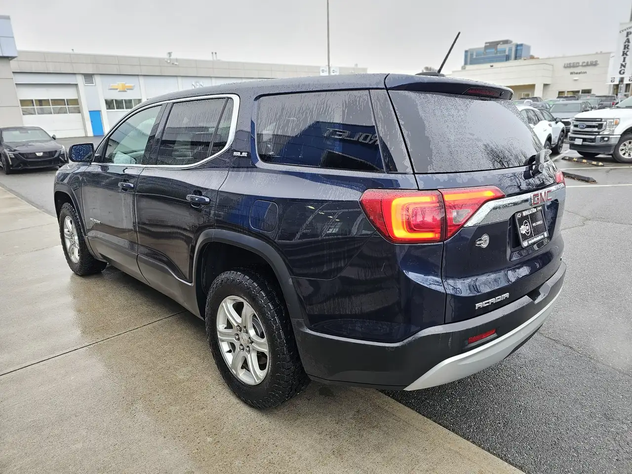 GMC Acadia снимка GMC Acadia