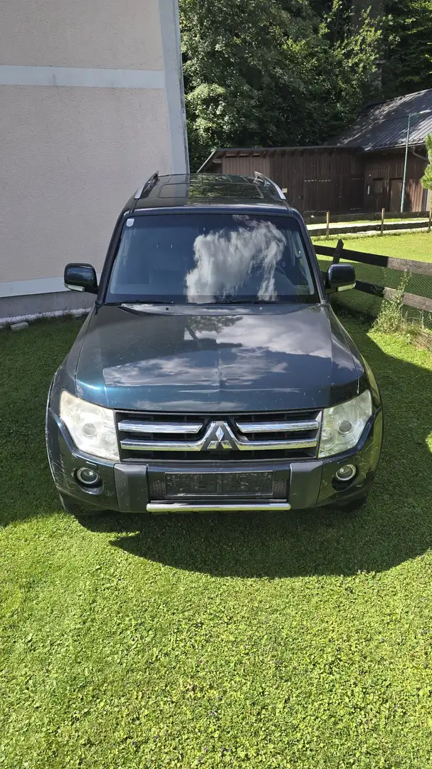 Mitsubishi Pajero Wagon Intense 3,2 DI-D TD Aut. - 1
