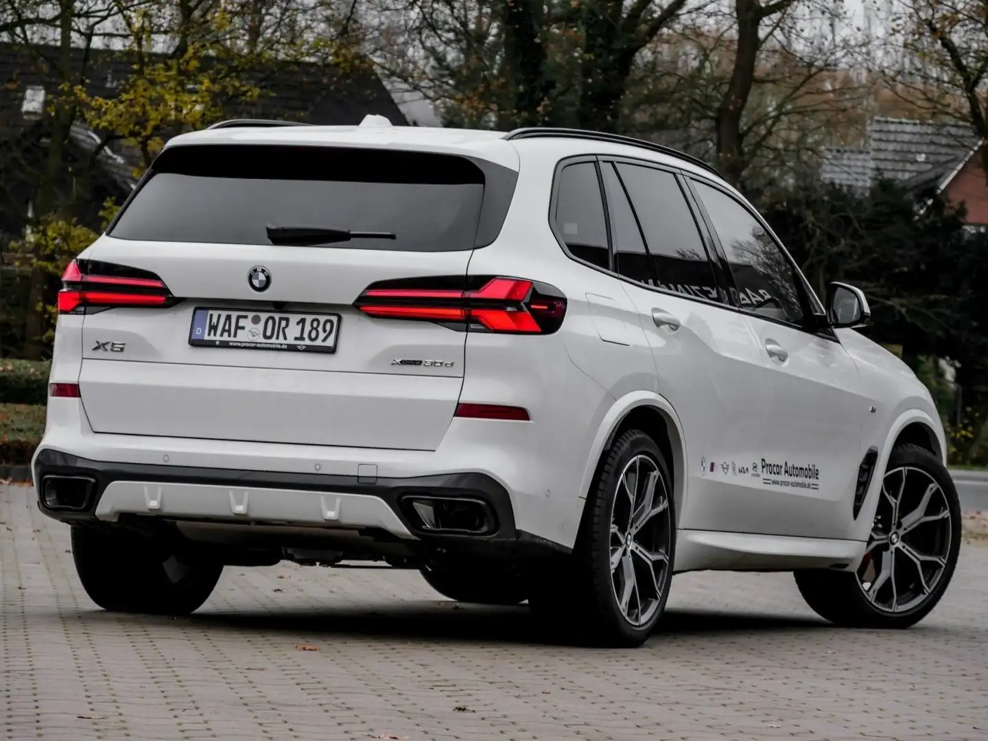 BMW X5 xDrive30d M Sport Pro * PANO * DAP * AHK * PAP * Weiß - 2