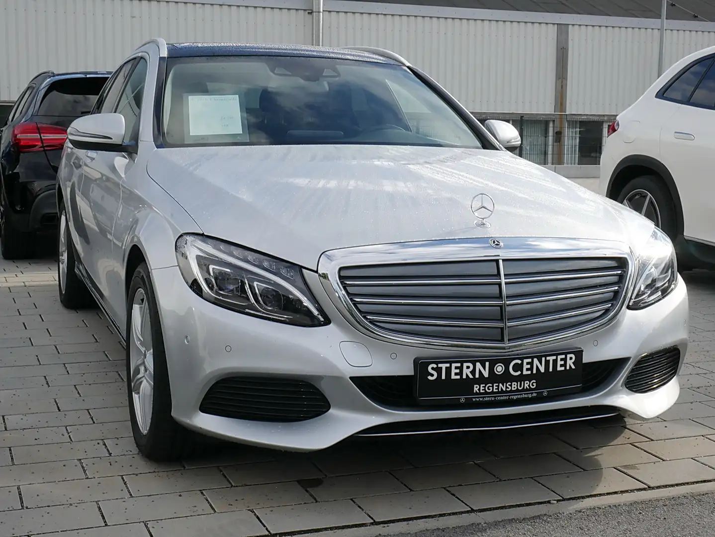 Mercedes-Benz C 300 h T-Modell EXCLUSIVE+PANO+LED+BURMESTER+++ Argent - 2
