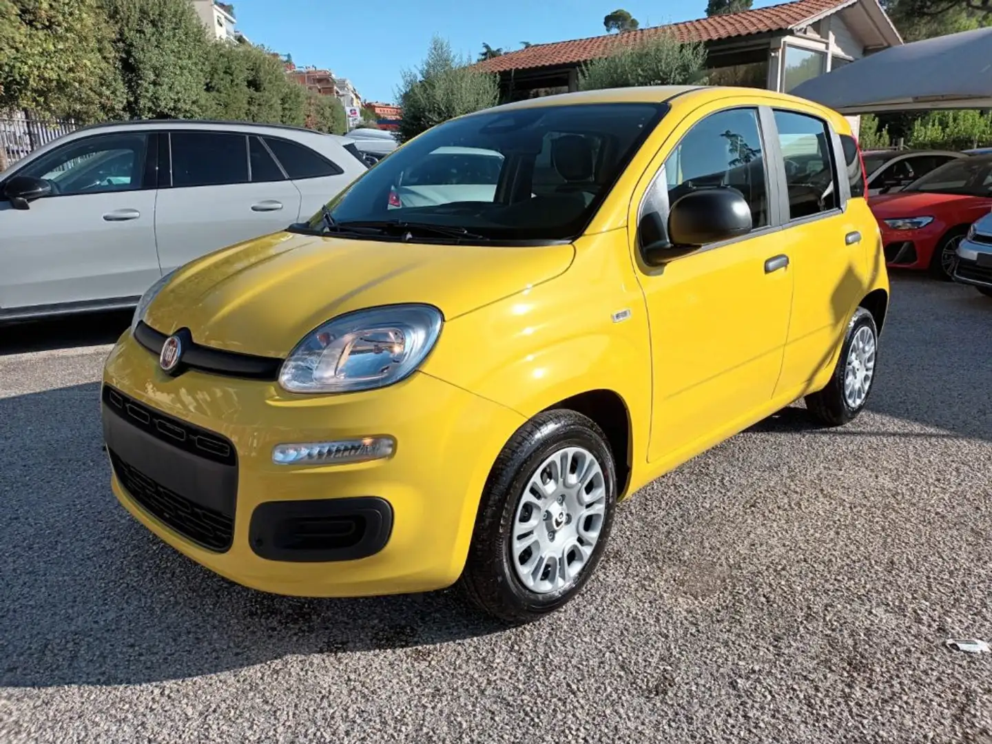 Fiat Panda 1000 HYBRID 70 CV PDC ITALIA Giallo - 1