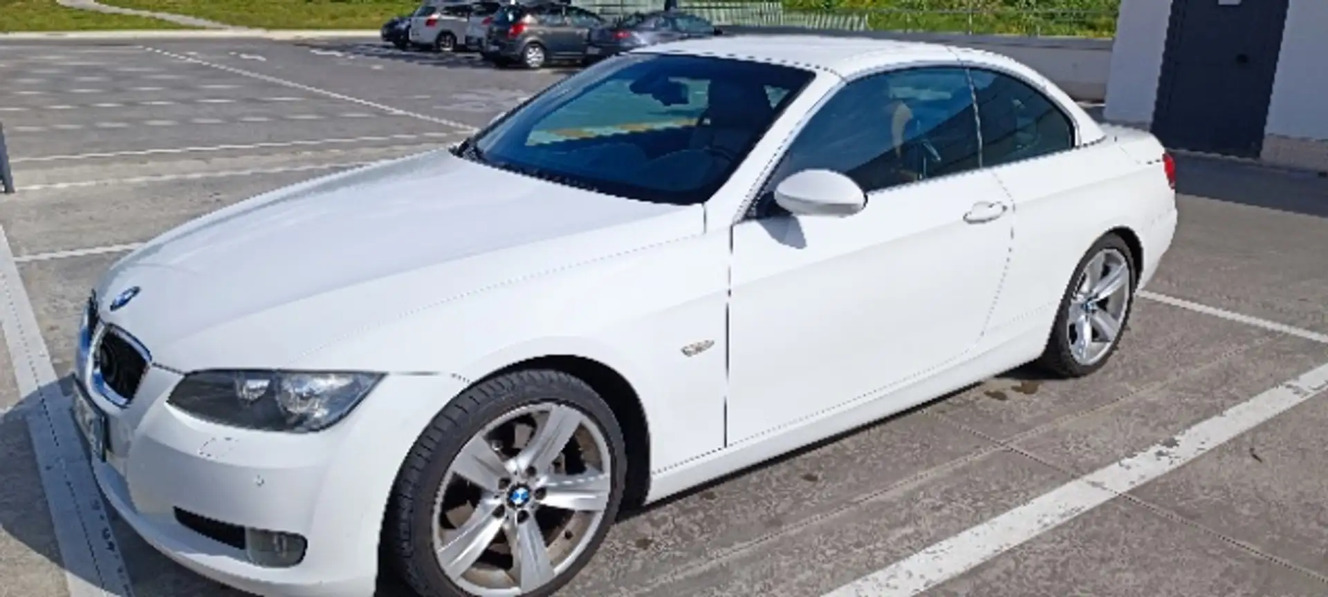 BMW 320 Serie 3 E93 Cabrio 320d Cabrio Futura Bianco - 2