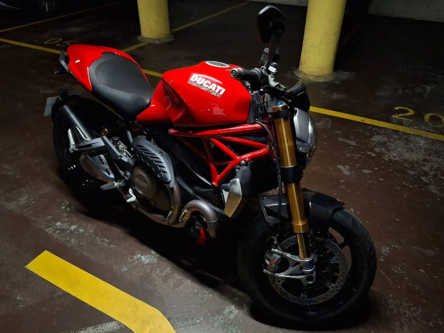 Ducati Monster 1200 S Rojo - 2