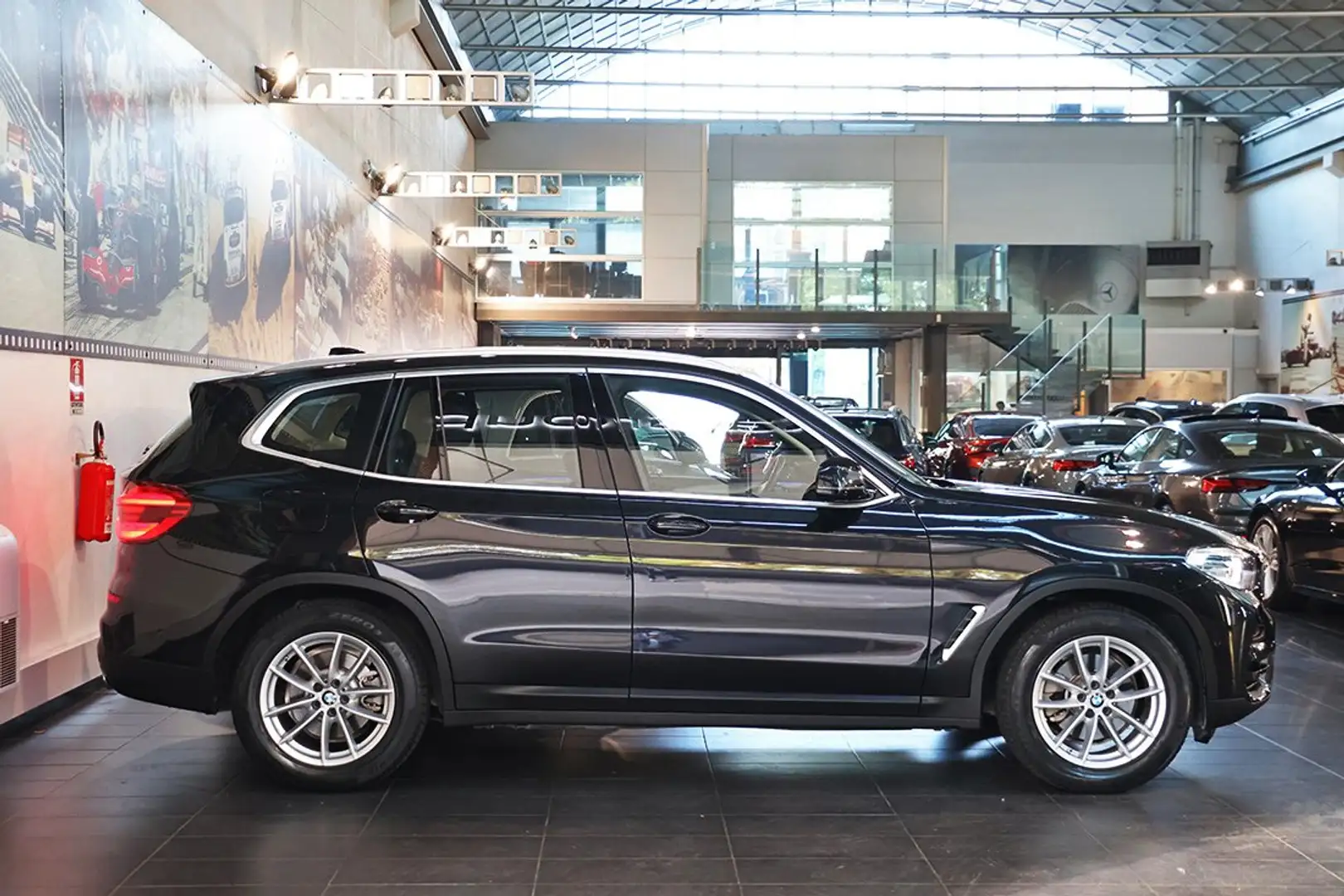 BMW X3 xDrive20d 48V Bus. Adv. -TELECAMERA/BI-LED/AMBIENT Schwarz - 2
