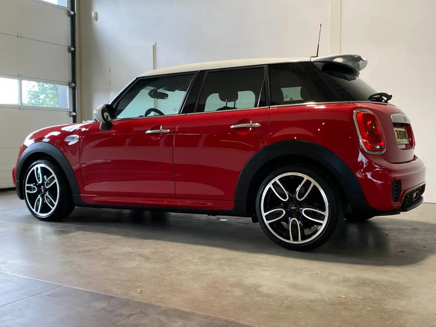 MINI Cooper 1.5 136PK Jhon Cooper Works NL-auto 88dkm! Rood - 2