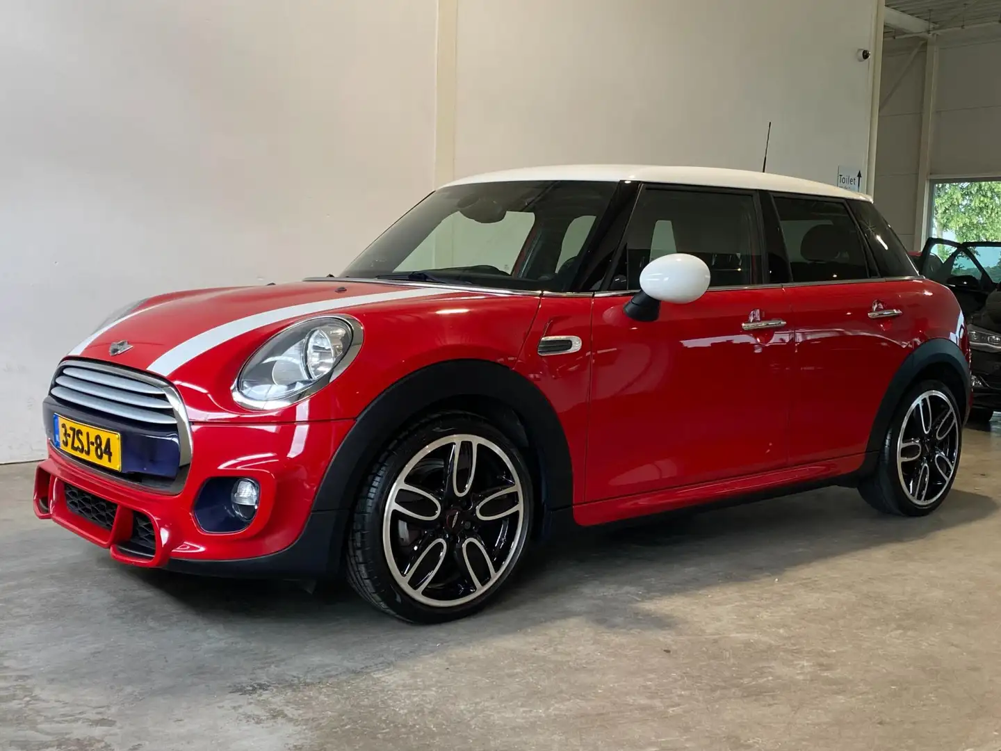 MINI Cooper 1.5 136PK Jhon Cooper Works NL-auto 88dkm! Rood - 1