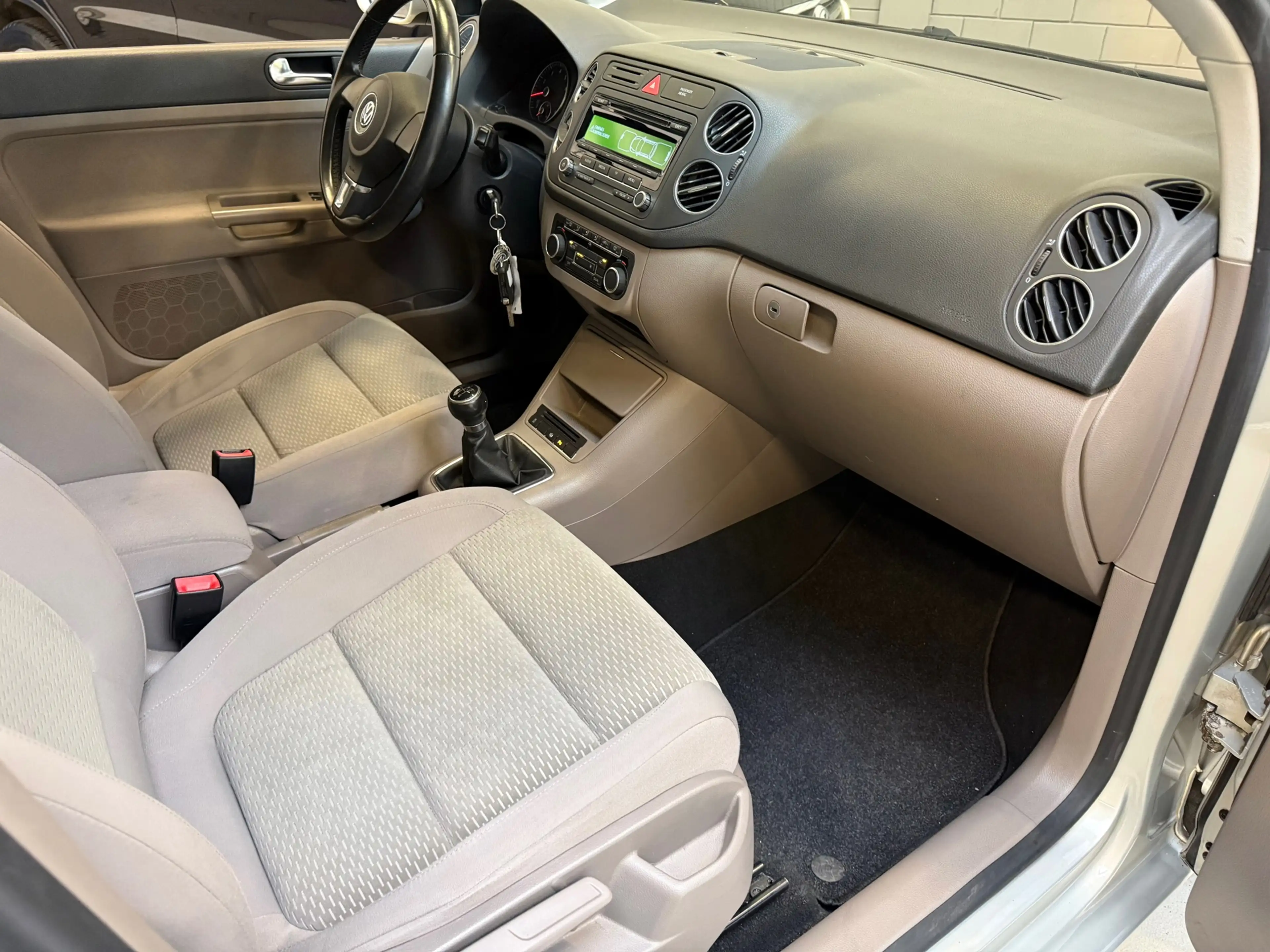 Volkswagen Golf Plus 1.4 TSI Comfortline — photo 11