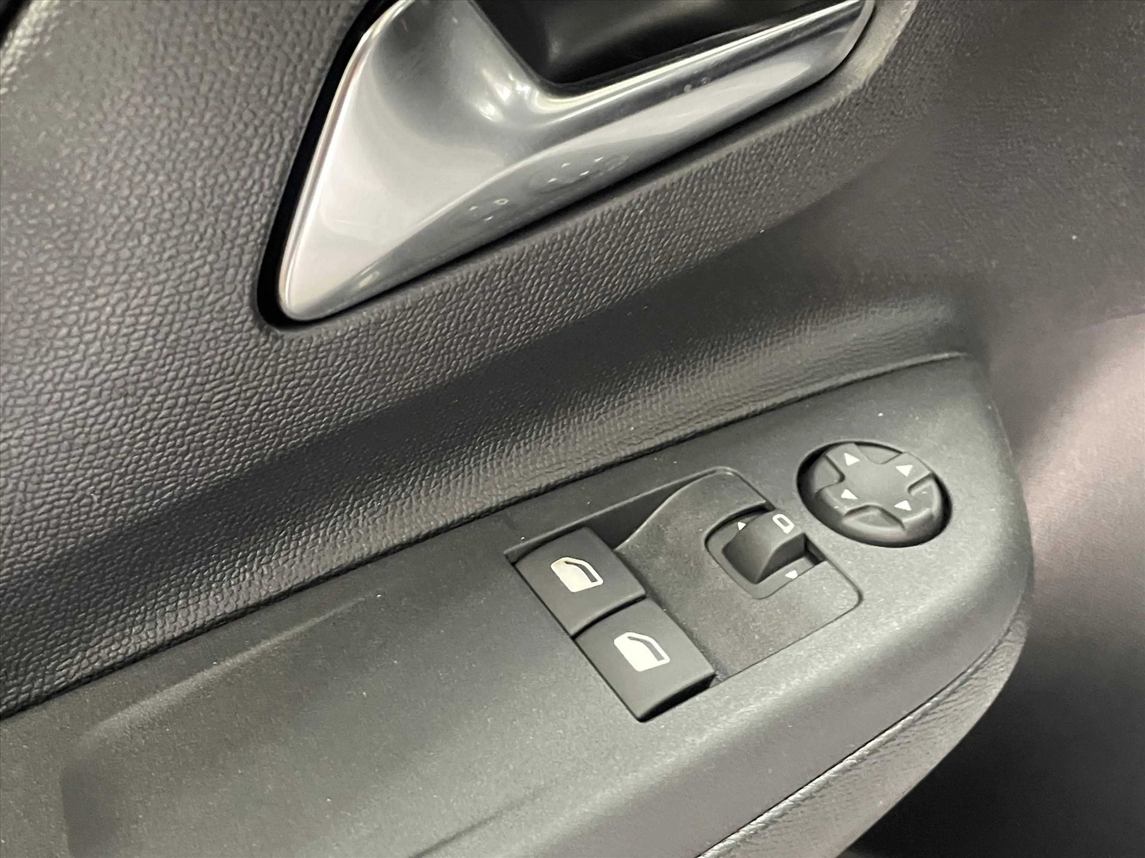 Opel Corsa-e Electric 50kWh 136pk Aut Edition *NAVI* — photo 10