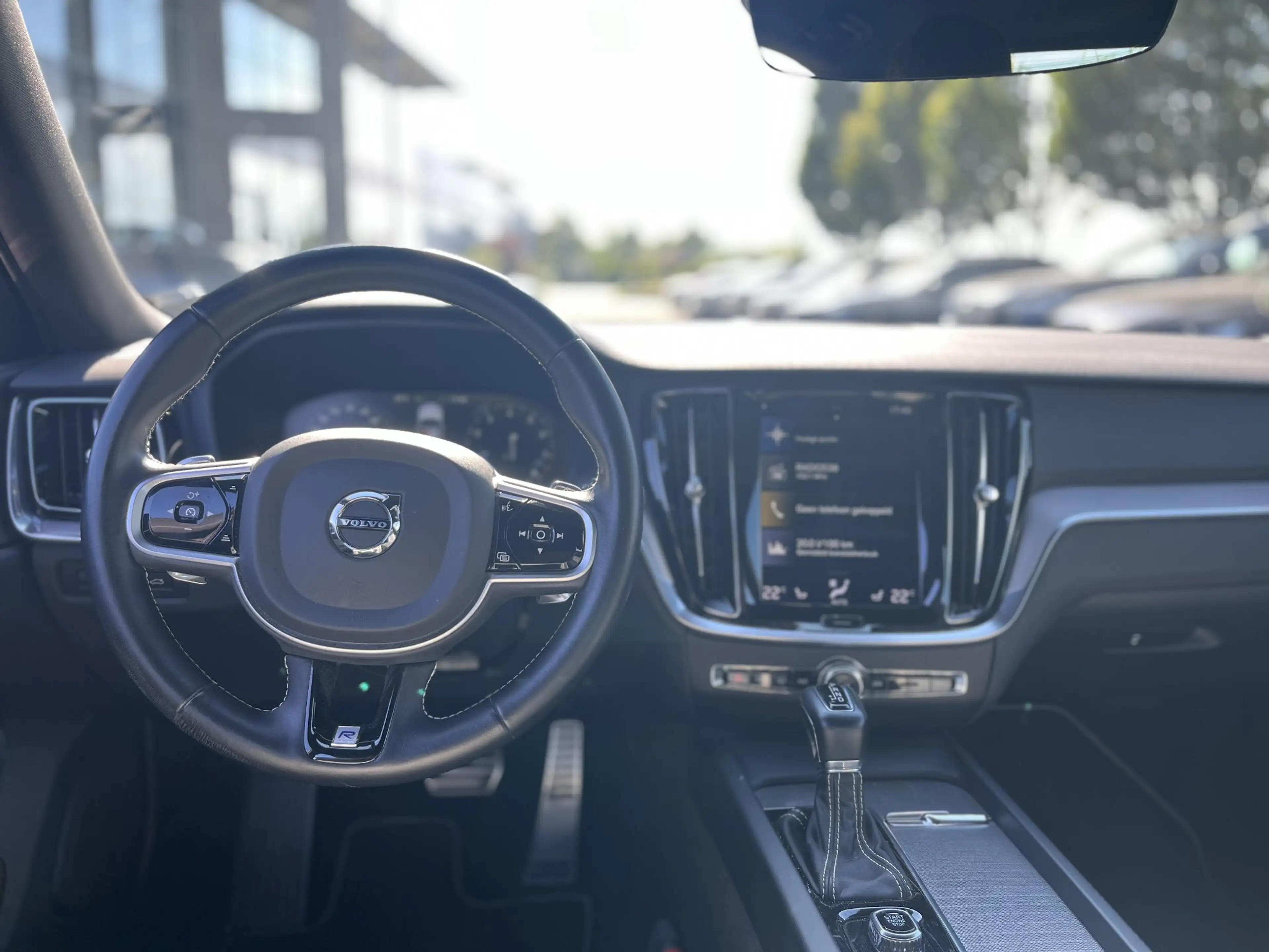 Volvo S60 T4 R-Design | Trekhaak | Memoryseats | Parkeercame — photo 6