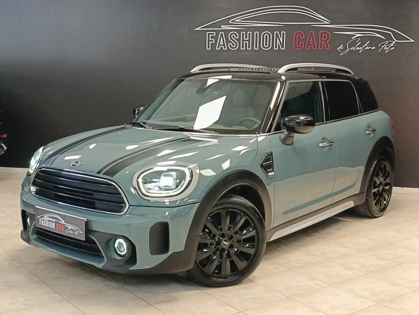 MINI Cooper D Countryman Mini Countryman F60 2020 2.0 Hype auto Grigio - 1