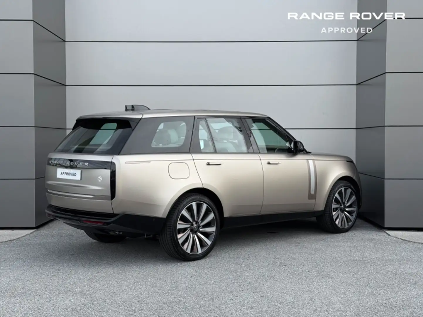 Land Rover Range Rover 4.4 P615 615ch SV SWB Or - 2