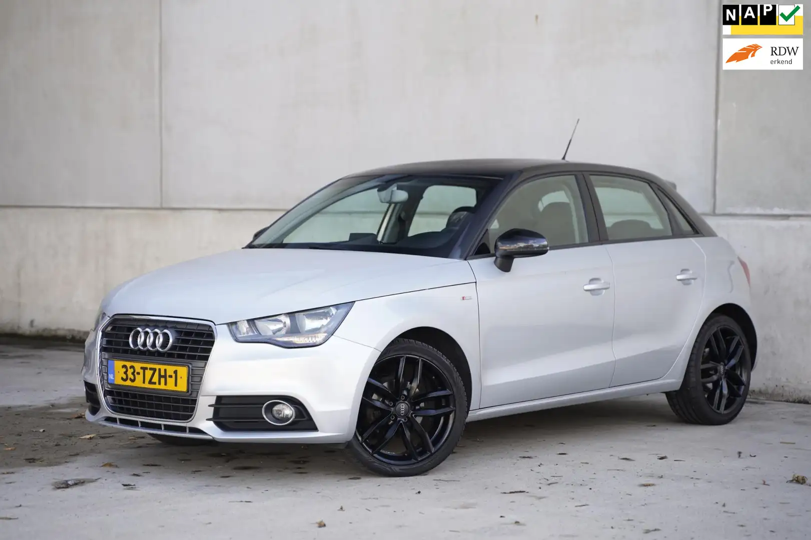 Audi A1 Sportback 1.2 TFSI Pro Line, Cruise Control, NAP Gris - 1