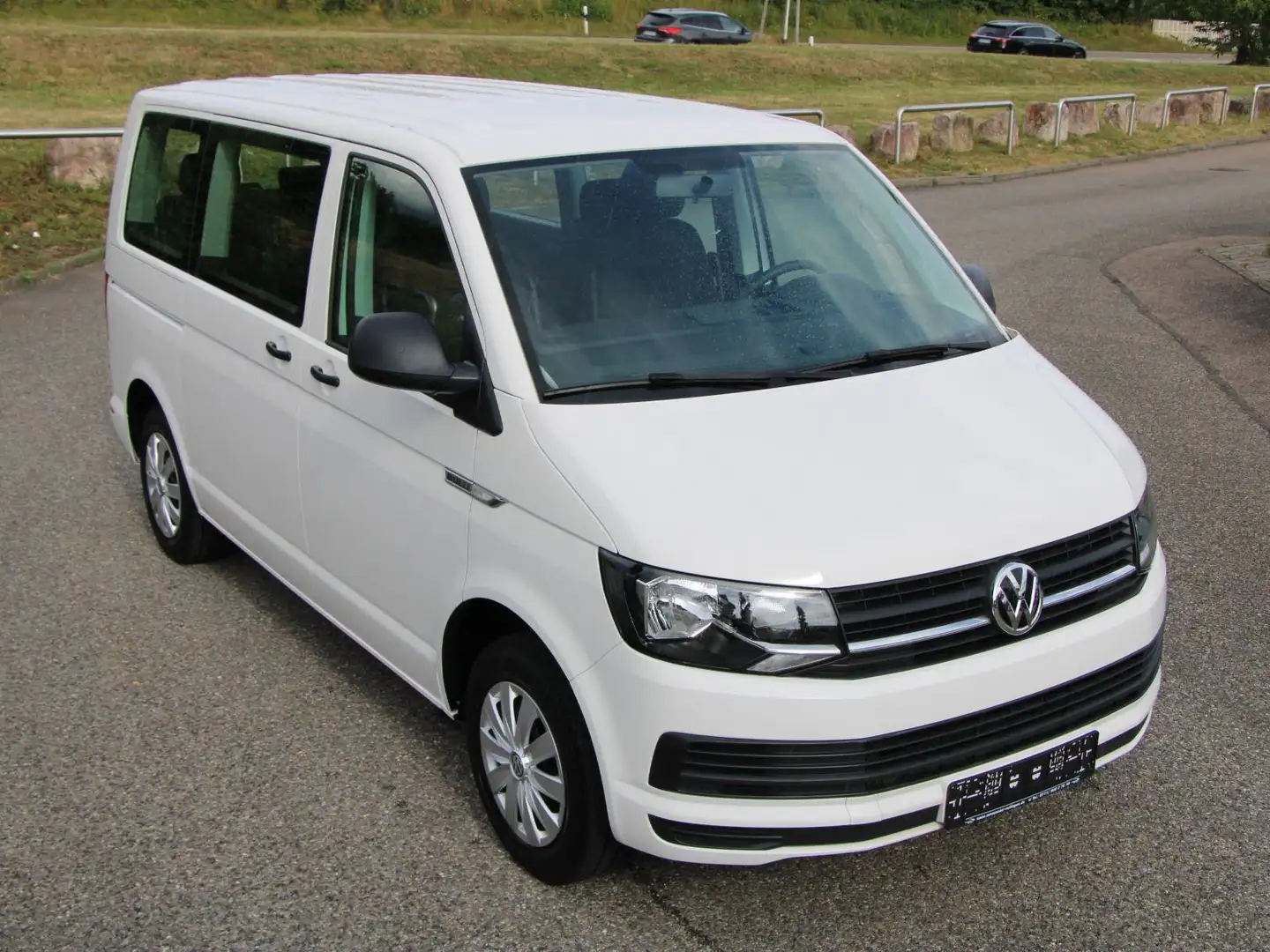 Volkswagen T6 Multivan TDI Trendline /Klima /AHK /7-Sitze Blanc - 2