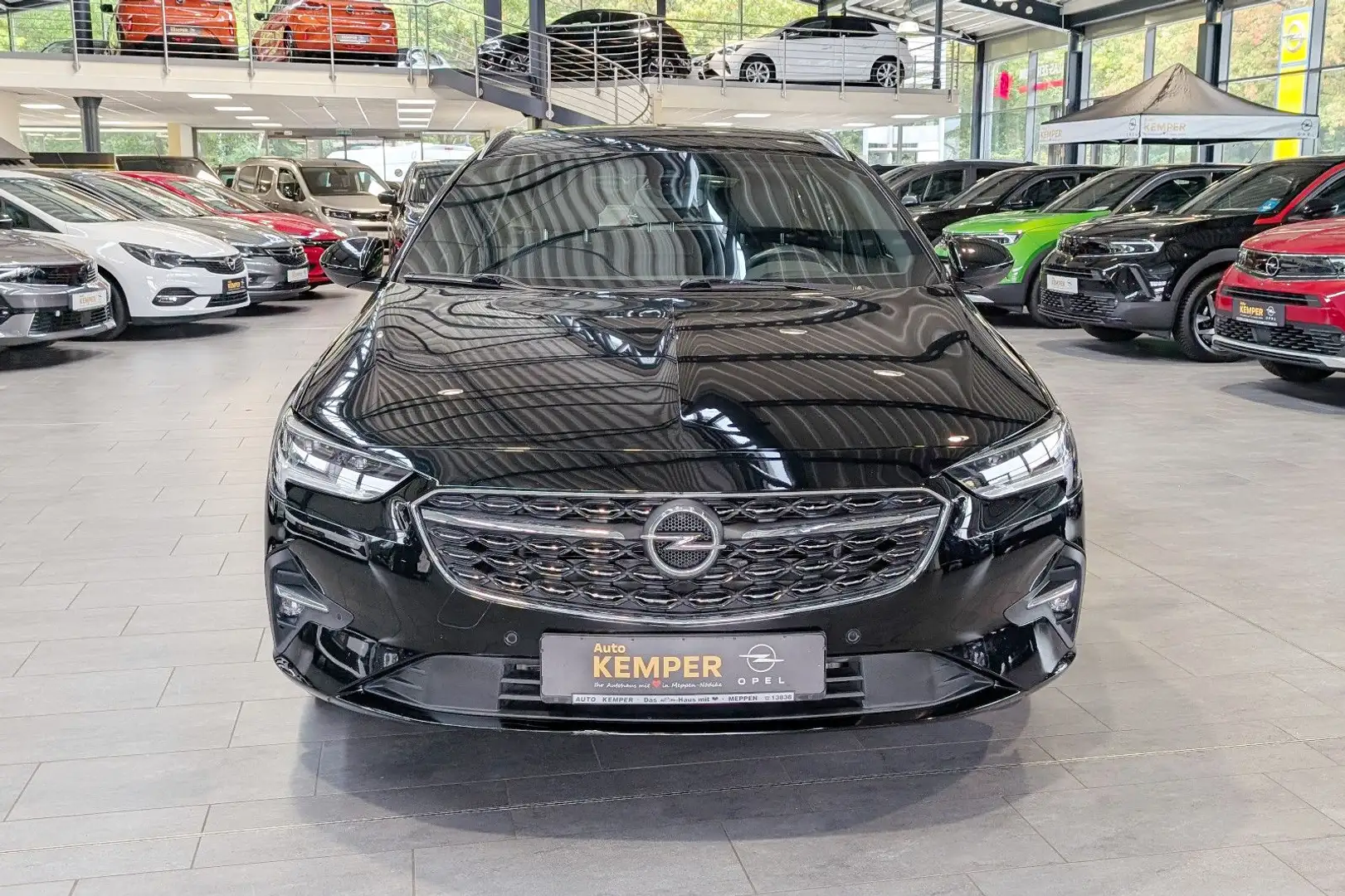 Opel Insignia ST 2.0 D Business Autom. *AHK*ACC* Noir - 2