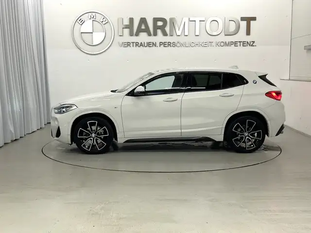 BMW X2 view 3